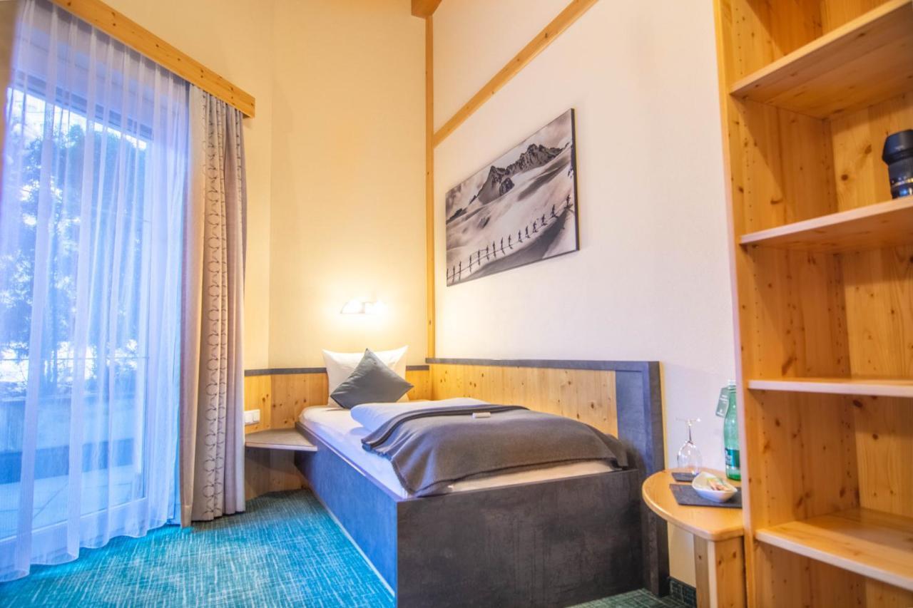 Hotel Garni Alpenhof イシュグル エクステリア 写真