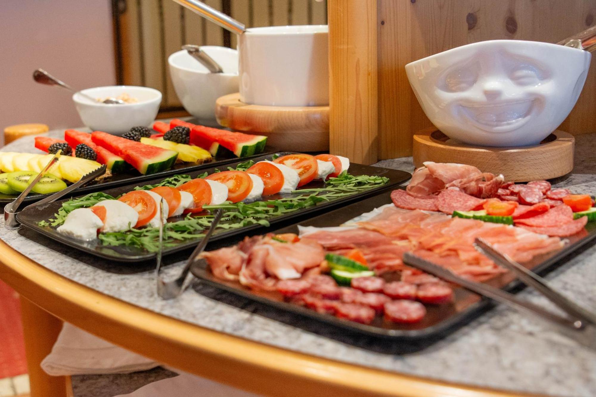Hotel Garni Alpenhof イシュグル エクステリア 写真