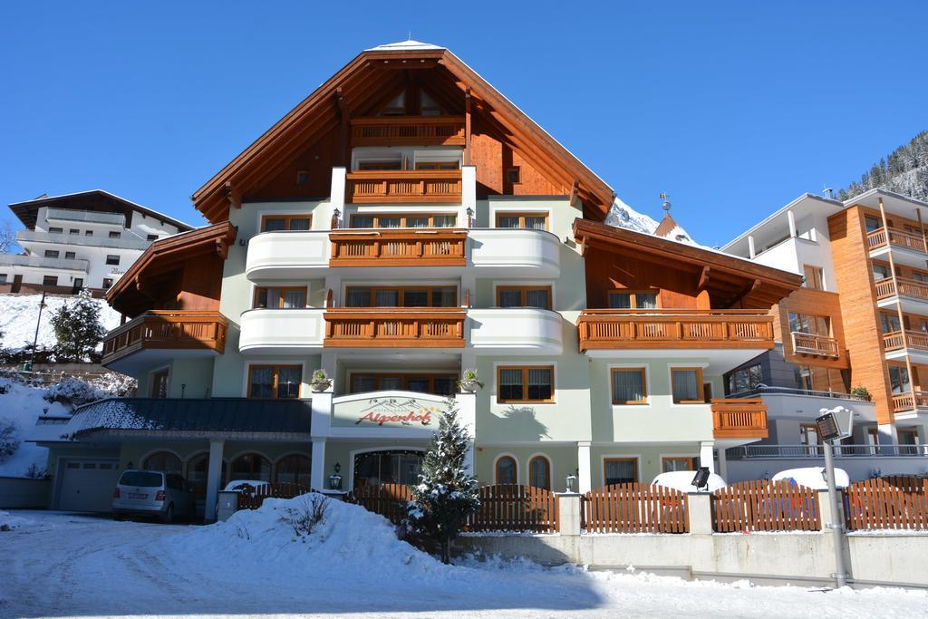 Hotel Garni Alpenhof イシュグル エクステリア 写真