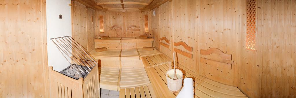 Hotel Garni Alpenhof イシュグル エクステリア 写真